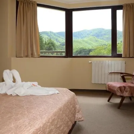 Hotell Семеен Хотел Вежен 3*